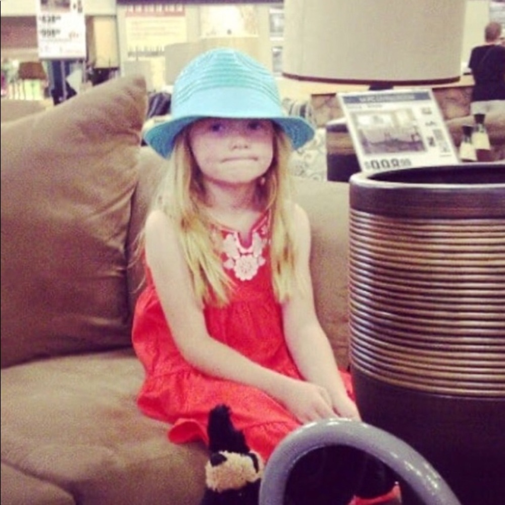 Candies hat - Picture 2 of 4